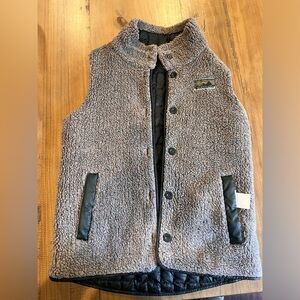 RARE Patagonia Recycled Reversible Collection women’s vest